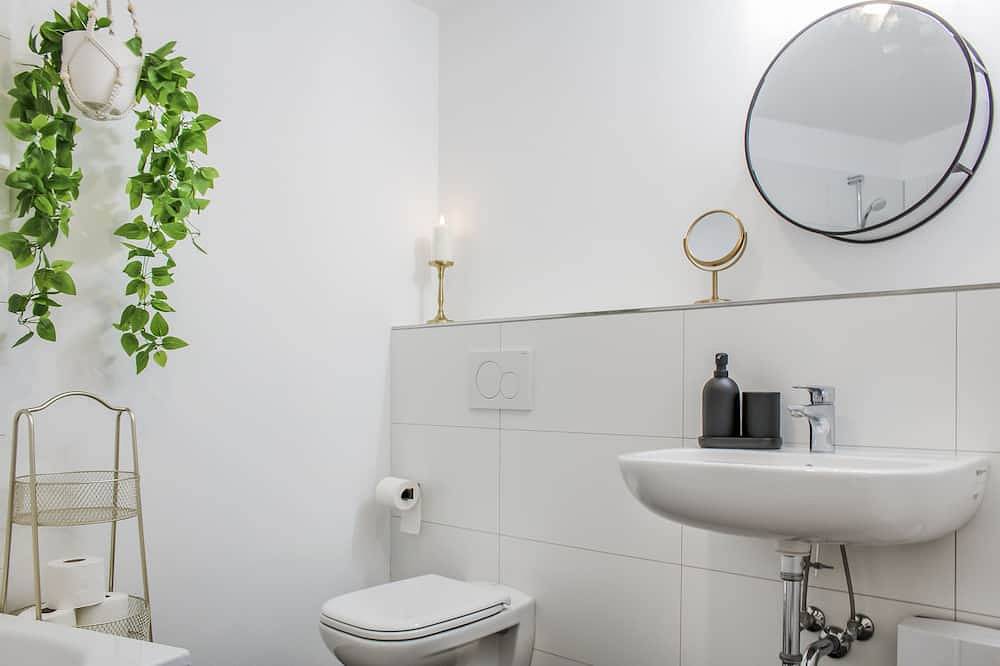 Entire apartment, Old town flair: pedestrian zone -Parking -Workplace in Braunschweig (Germany), Brunswick Region