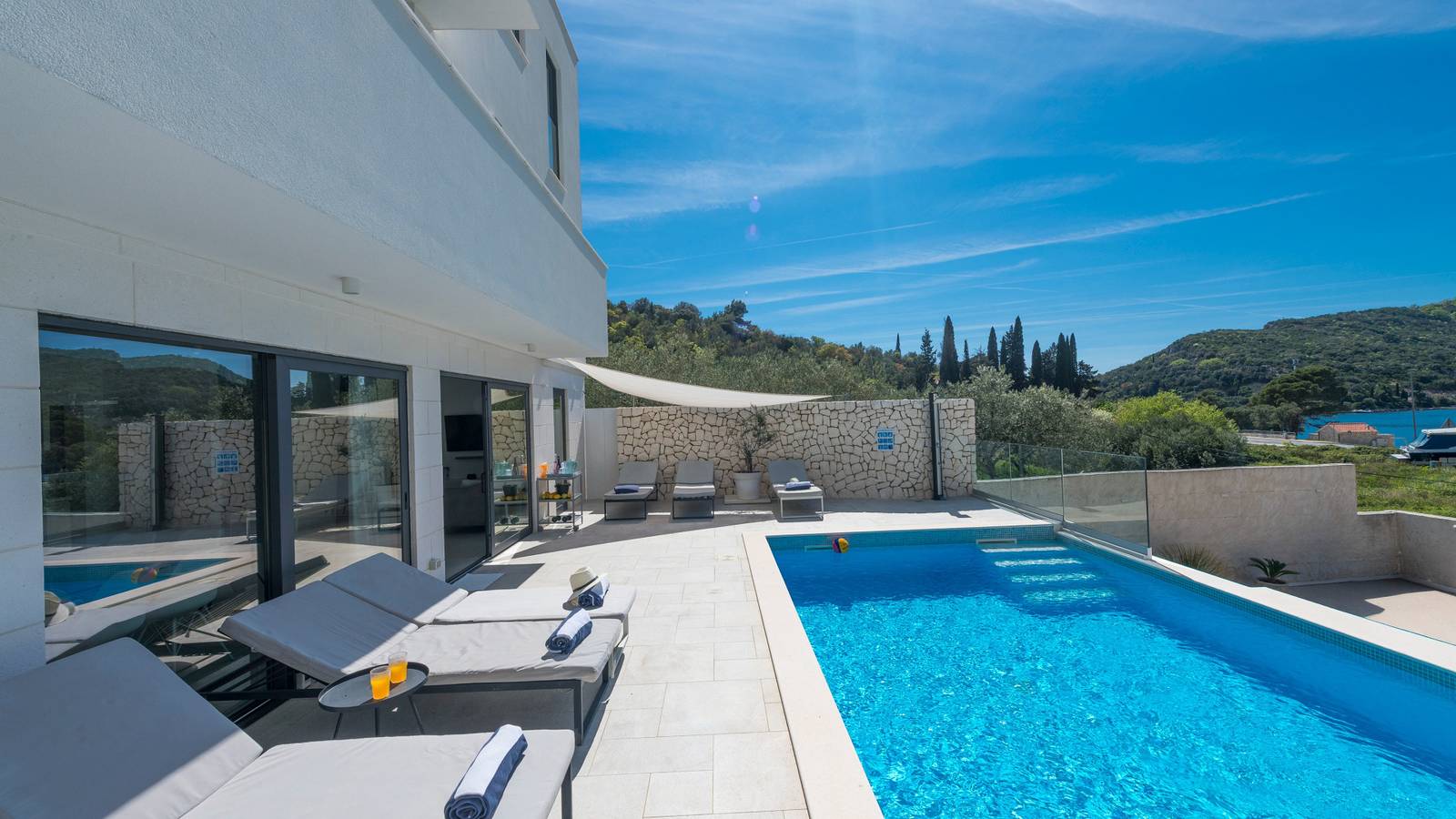 Villa White Lady by Villas Guide in Zaton, Grad Dubrovnik