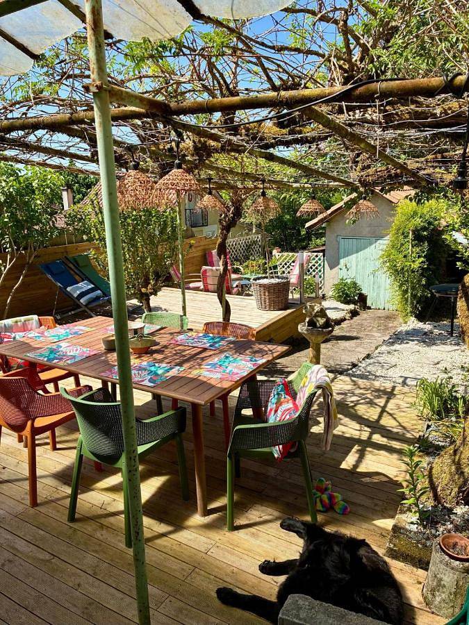 Location de vacances pour 6 personnes, avec jardin, animaux acceptés à Tocane-Saint-Apre - 2