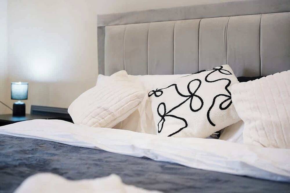 Appartement entier, Modern City Apartment | Sleeps 4 by Stay With Us in Westhoughton, Bolton