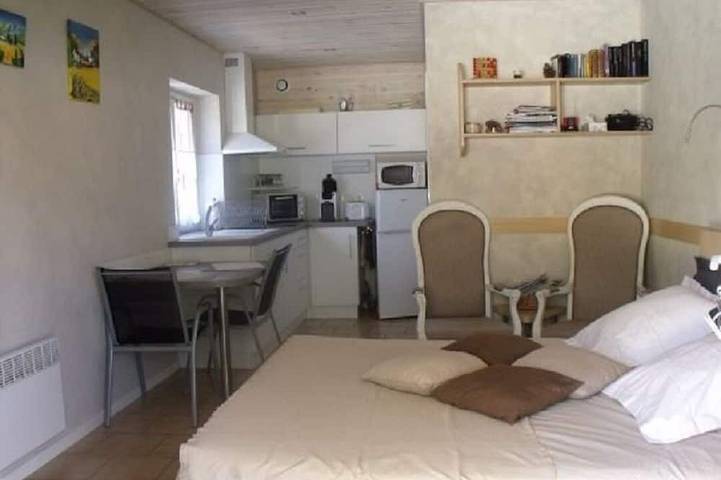 Gîte pour 2 personnes, avec terrasse et jardin, animaux acceptés à Fumel - 2