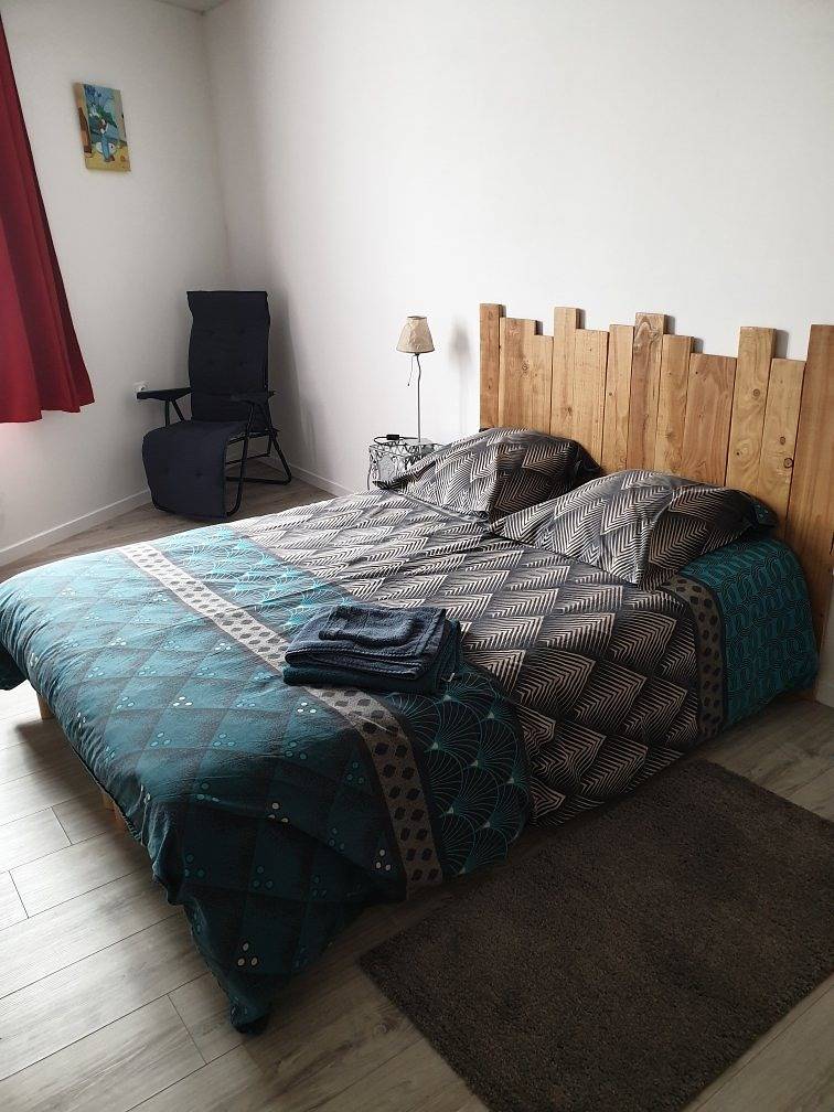 Gîte Chez Sam, près de Poitiers, Civaux in Lussac-les-Châteaux, Vienne (France)