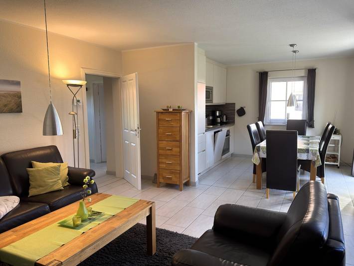 Ferienwohnung für 6 Personen, mit Terrasse, kinderfreundlich in Burhave