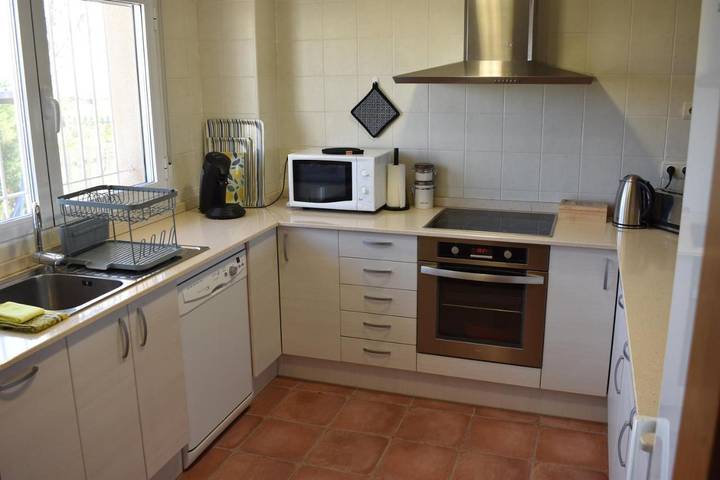 Location de vacances pour 8 personnes, avec jardin et vue à Cretas - 4