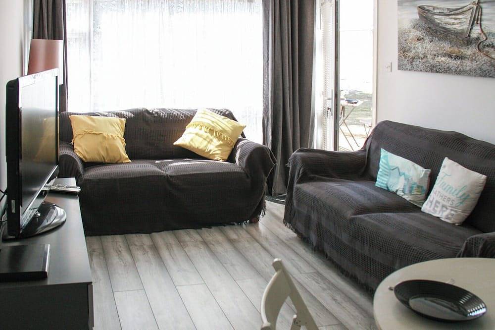 2 bedroom accommodation in Hemsby in Hemsby, Great Yarmouth