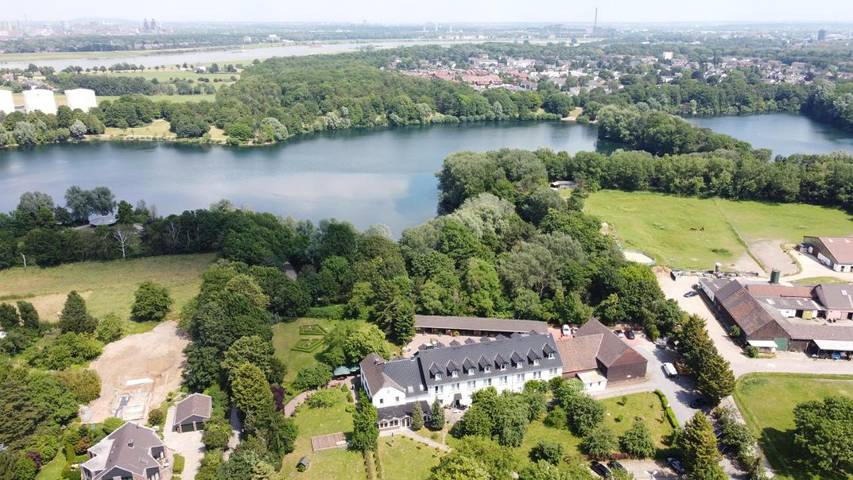 Hotel für 3 Personen, mit Terrasse und Garten sowie Seeblick und Ausblick in Duisburg - 2