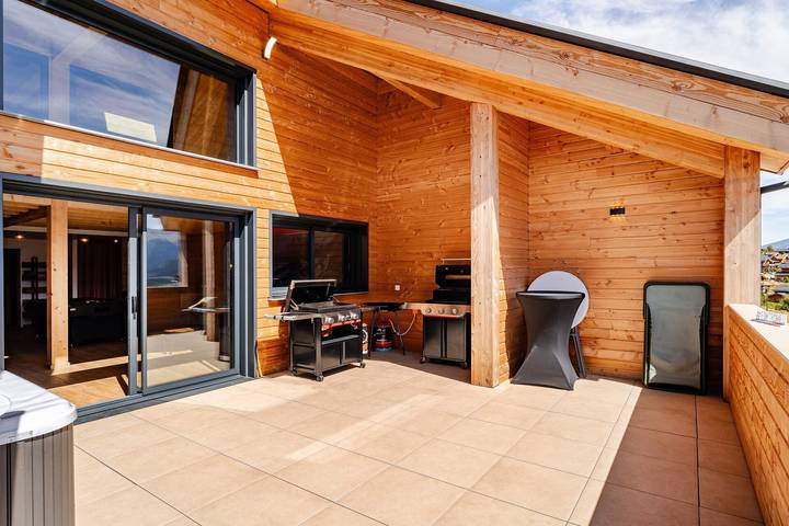 Chalet Quiétude, Whirlpool, Kino, 17 Betten, 5 Duschen in Font-Romeu-Odeillo-Via, Parc naturel régional des Pyrénées catalanes