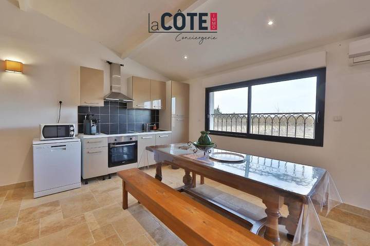Location de vacances pour 5 personnes, avec jardin et balcon, animaux acceptés à Châteauneuf-les-Martigues - 3