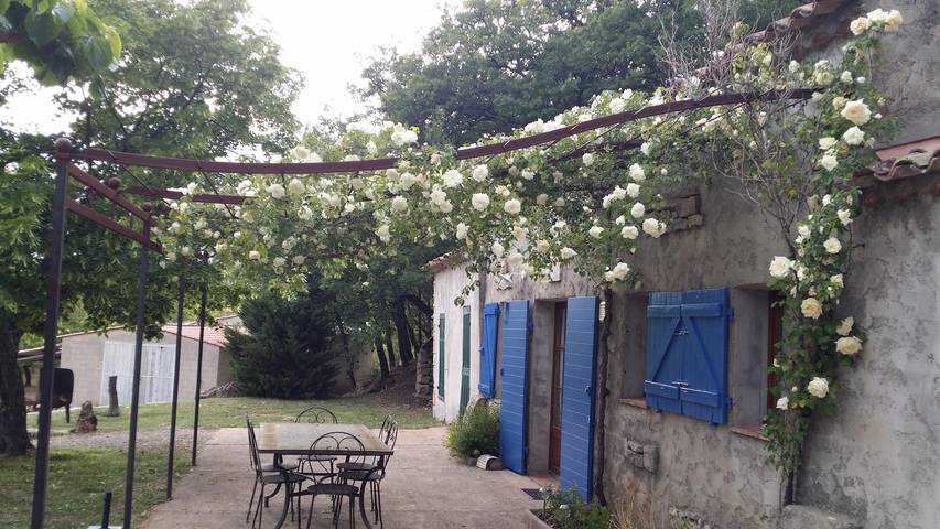 Gîte pour 5 personnes, avec jardin et vue dans le Var - 2