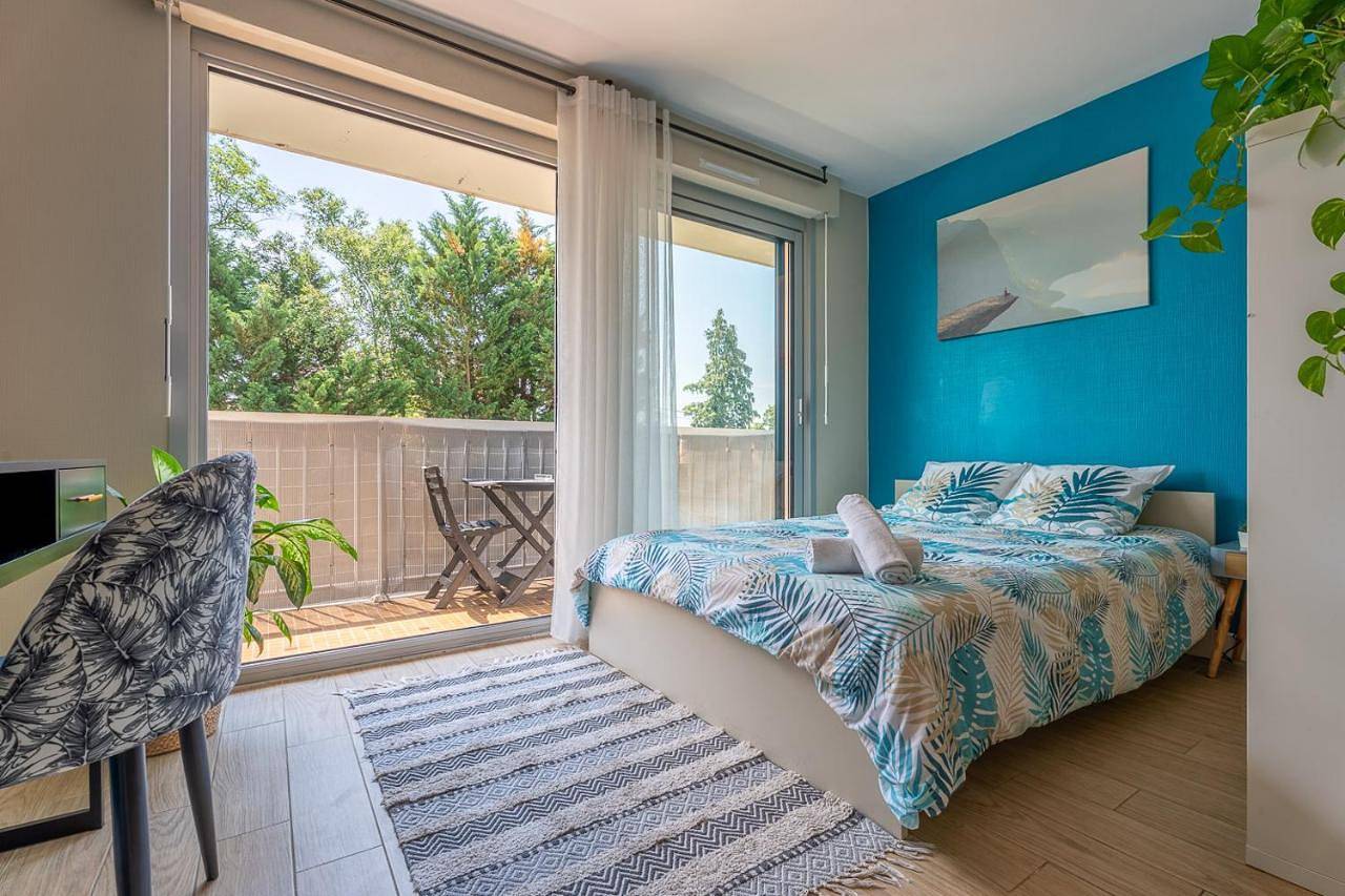 Appartement entier, One-Bedroom Apartment in Bourg-en-Bresse, Région de Bourg-en-Bresse