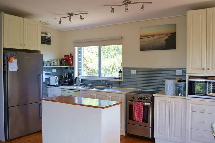 Holiday home for 7 people, with garden, with pets in Venus Bay