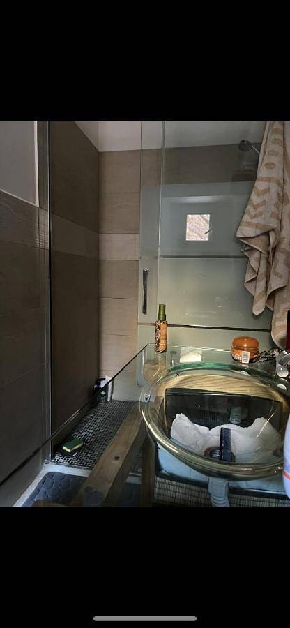 Gîte pour 11 personnes, avec vue à Zilia