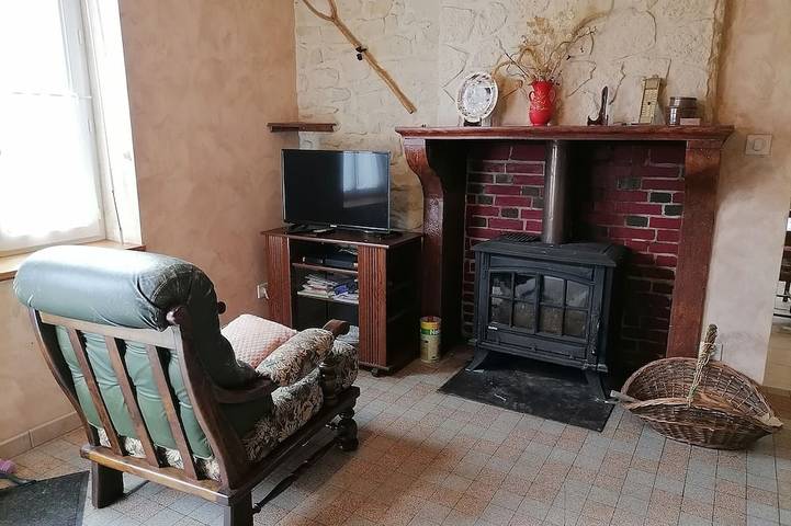 Location de vacances pour 6 personnes, avec jardin à Subligny