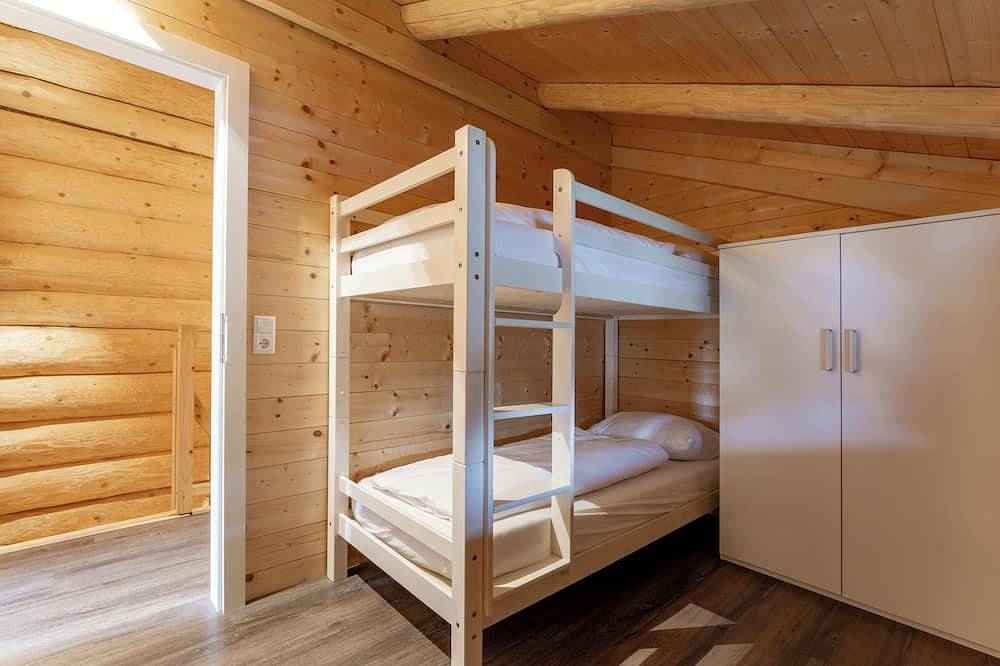 Authentisches Holzchalet Nahe Skigebiet Nassfeld in Gailtaler Alpen, Hermagor-Pressegger See