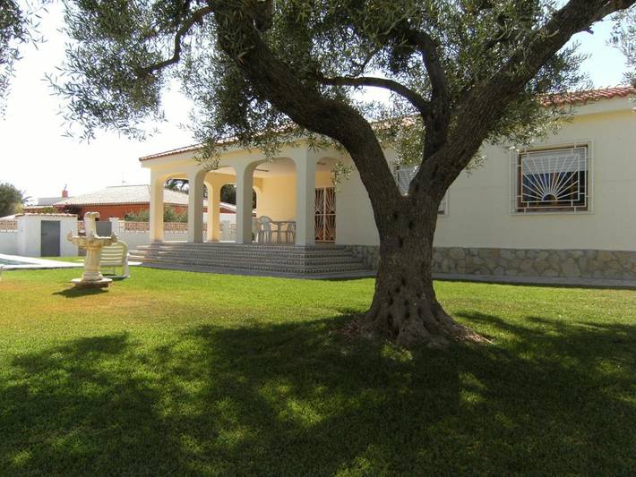 Casa rural para 6 personas, con jardín además de piscina y terraza, Se admiten mascotas en Vinaroz - 2