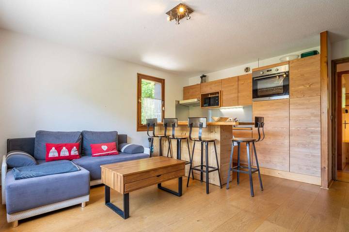 Gîte pour 4 personnes, avec Balcon dans Chinaillon - 2