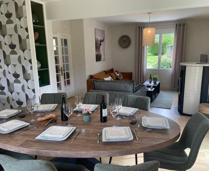 Location de vacances pour 8 personnes, avec jardin et terrasse à Cerisy-Belle-Étoile - 2