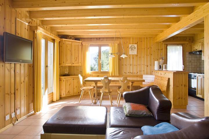 Gîte pour 8 personnes, avec jardin à Hérémence - 4