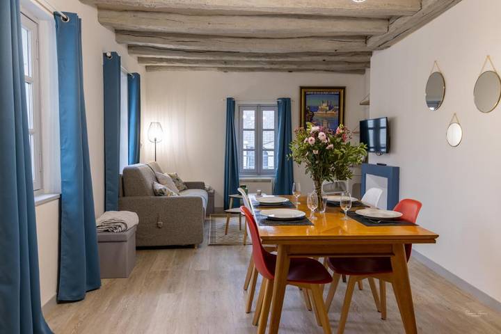 Gîte pour 4 personnes, avec vue dans Château de Saumur
