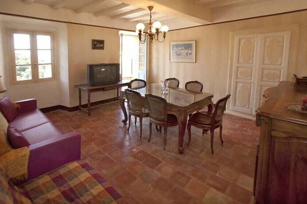 Appartement entier, A 1.5 km de la mer appartement dans maison de caractère in Ogliastro, Cap Corse