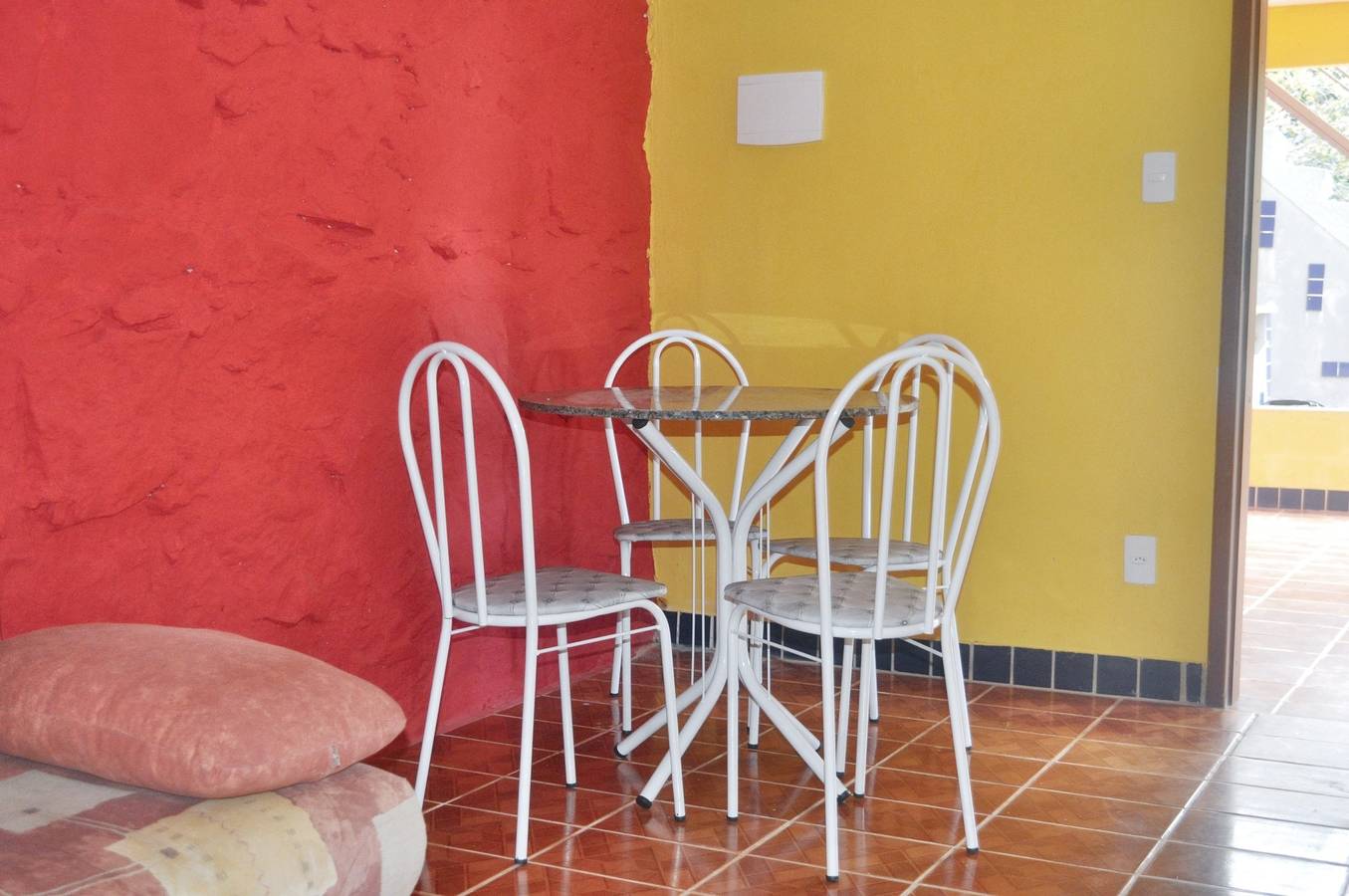 Entire apartment, Spacious apartment with pool in Camaçari, 60 m² & sea view in Camaçari, Linha Verde