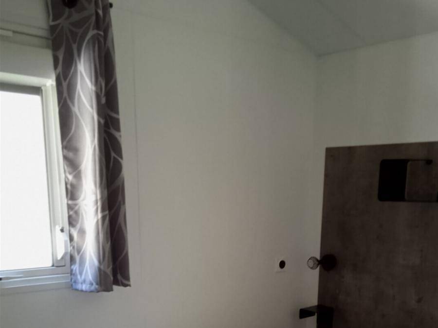 Camping Paradis La Marmotte - Mobilhome 2 personnes - 1 Chambre Confort in Mérens-les-Vals, Pyrénées