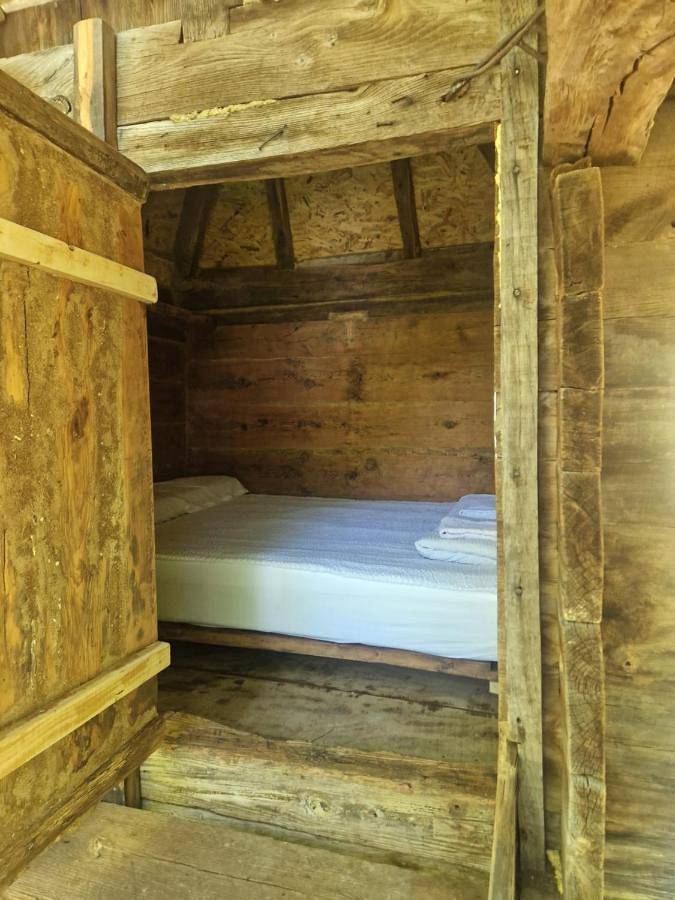 Stala la la Camping in Serbia Centralna