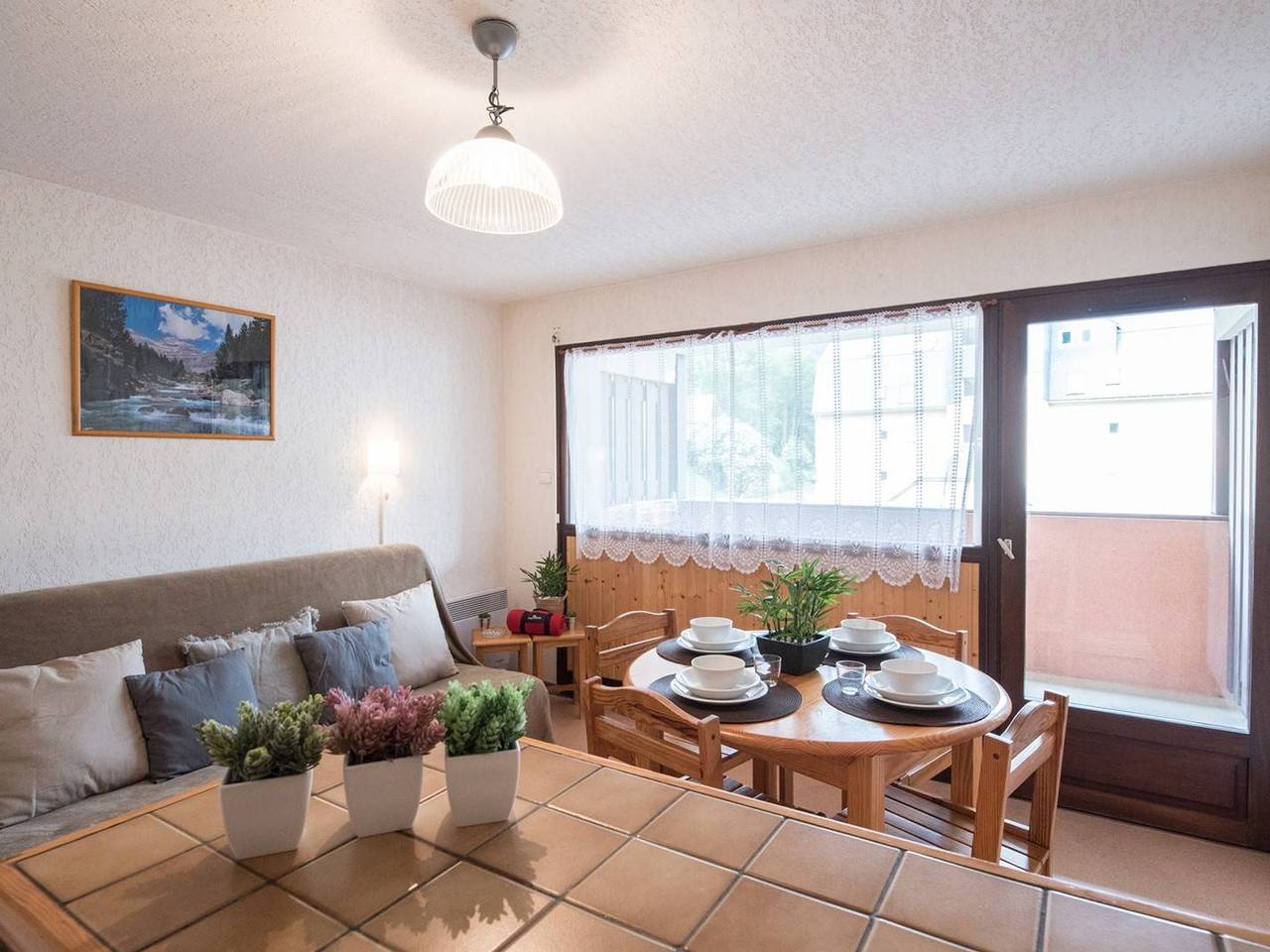 Ganze Wohnung, Ruhige Wohnung für 6 Personen nahe Zentrum von Saint Lary Soulan mit Balkon, Parkplatz und Skibus in Saint-Lary-Soulan, Nationalpark Pyrenäen