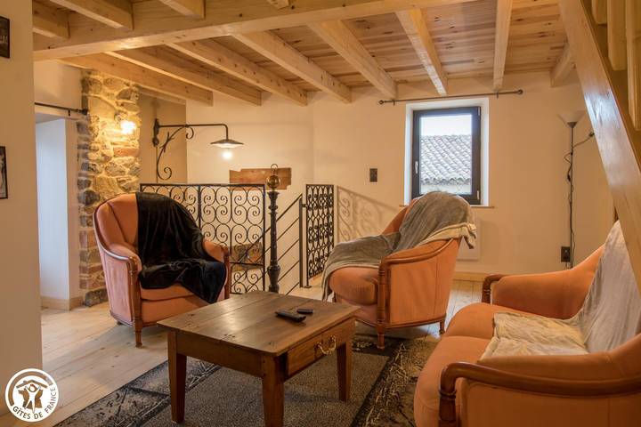 Gîte pour 6 personnes, avec jardin