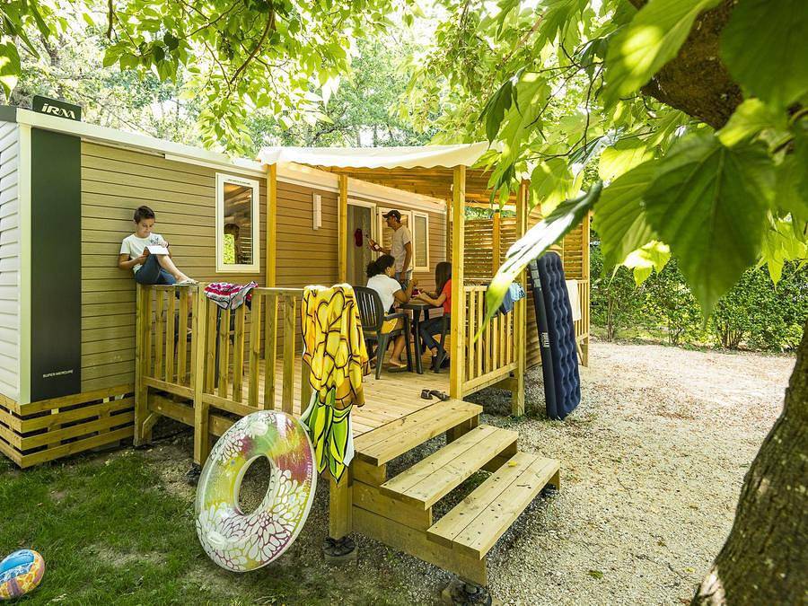 Flower Camping Le Saint Michelet - Mobilheim 4 personen - 2 Zimmer Super Mercure Confort 30m², Platz für ein Babybett in Goudargues, Nimes und Umgebung
