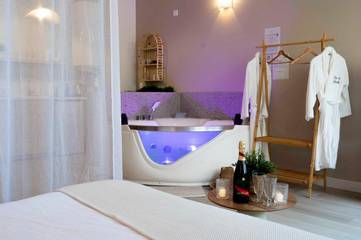 Gîte pour 2 personnes, avec jacuzzi à Nemours