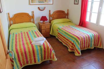 Villa pour 6 Personnes dans Cala Blanca, Ciutadella, Photo 2