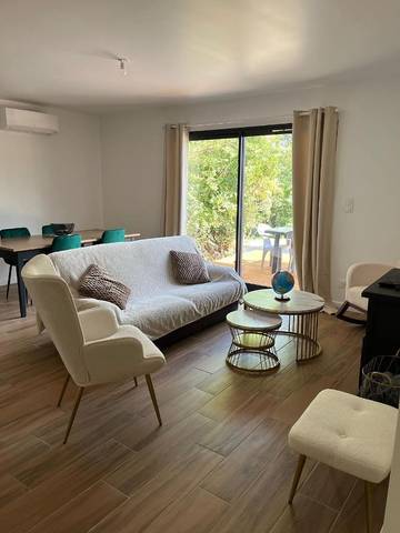 Cottage pour 4 personnes, avec vue et terrasse, animaux acceptés à Crampagna