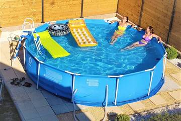 Gîte pour 4 personnes, avec terrasse et jardin à Scherwiller