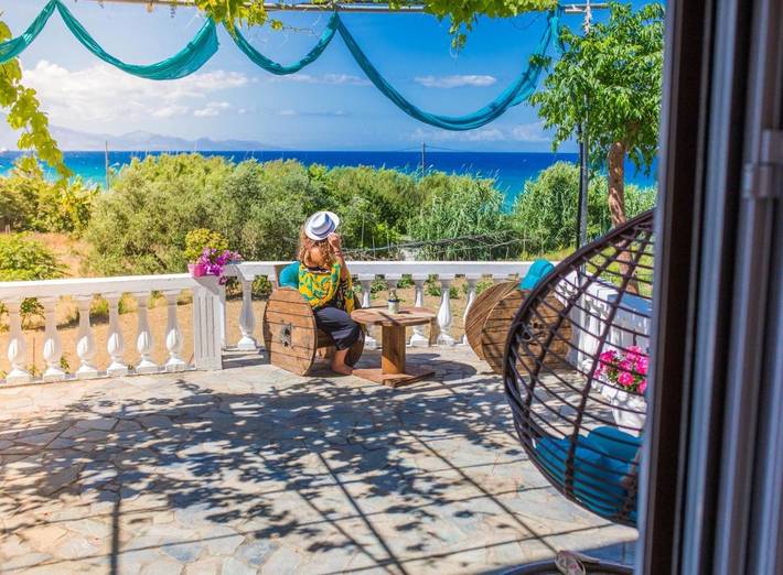 Bungalow für 3 Personen, mit Balkon und Terrasse sowie Garten und Ausblick auf Zakynthos