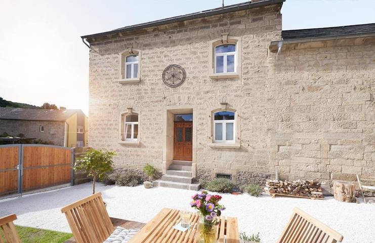 Ferienhaus für 7 Personen, mit Terrasse und Garten sowie Sauna und Ausblick