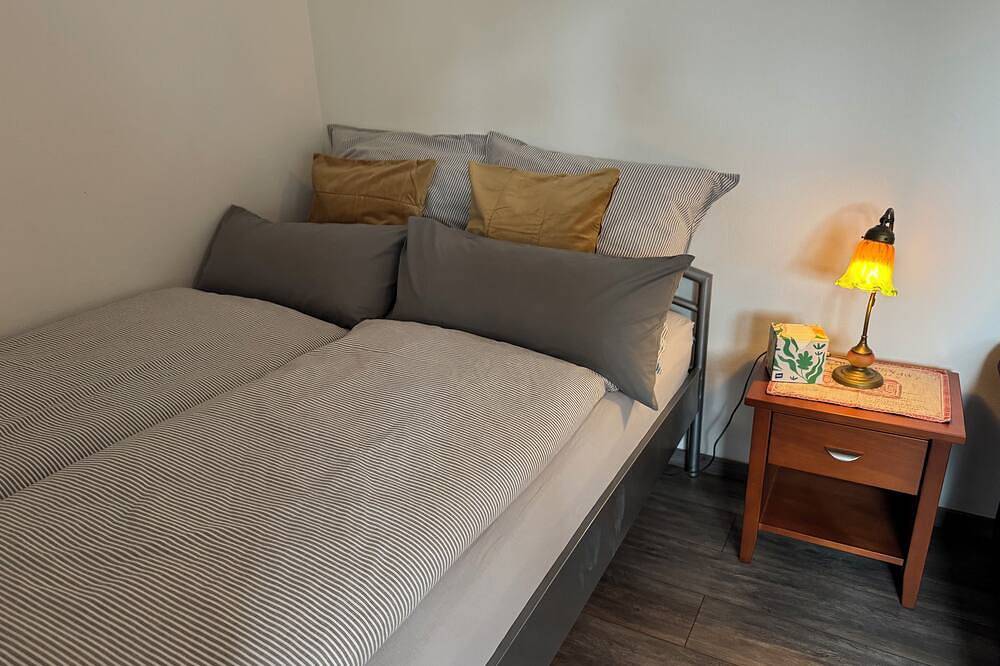 Ganze Wohnung, Ferienwohnung in ruhiger, aber zentrumsnaher Wohnlage in Bad Soden am Taunus in Bad Soden am Taunus, Main-Taunus-Kreis