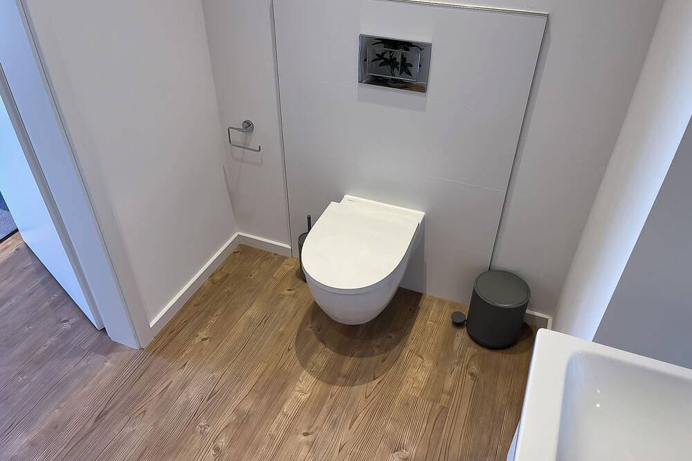 Landhaus Jarnitz-\ngroßzügiges Ferienhaus auf Rügen – ideal für Familienurlaub in Ralswiek, Bergen auf Rügen und Umgebung