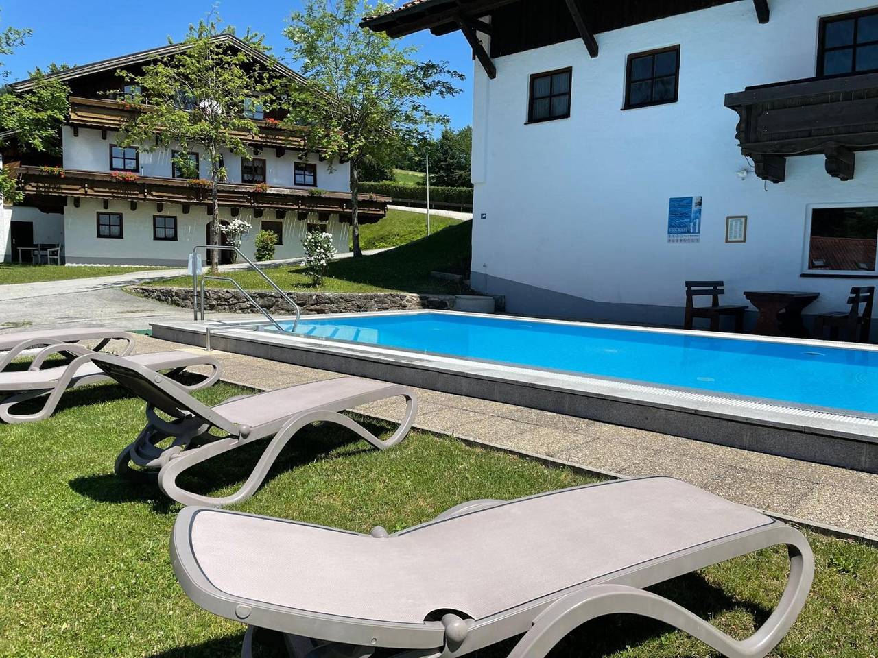 Ganze Wohnung, Feriendorf Hauzenberg mit Innen- und Außenpool, Sauna, Seeblick, in Hauzenberg, Passauer Land