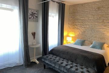 Location de vacances pour 2 personnes, avec jardin et piscine à Aigrefeuille-d'Aunis