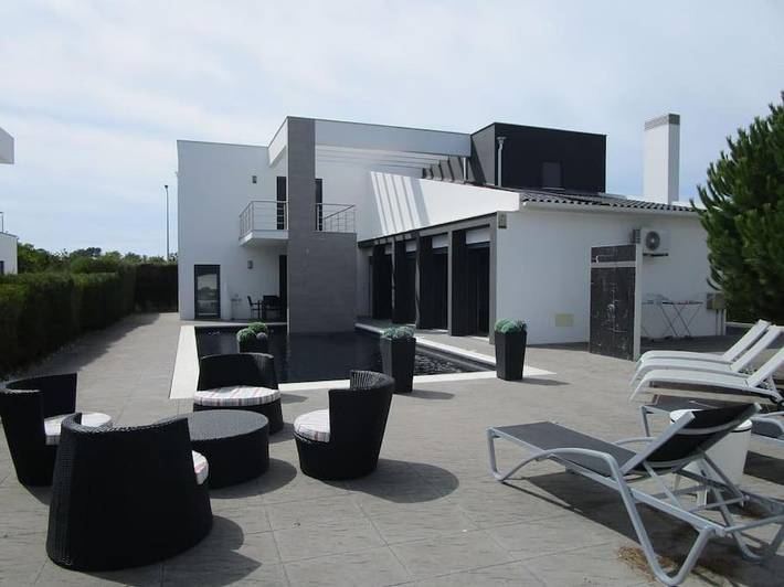 Villa para 6 pessoas, com piscina e varanda - 1