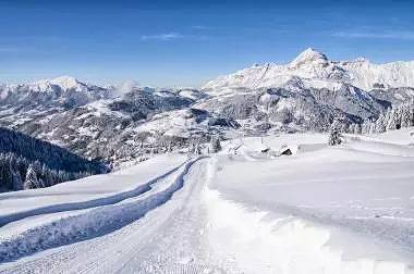 Ganze Wohnung, Große Südterrasse am Fuße der Pisten von Espace Diamant in Flumet, Albertville und Umgebung
