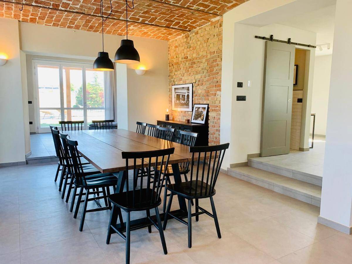 Villa Bricco 46 in Nizza Monferrato, Langhe