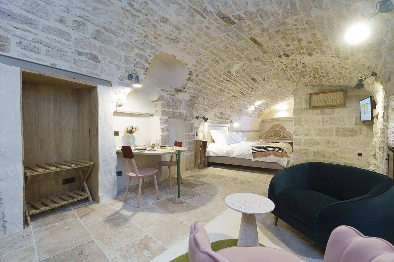 Les Confidentielles in Balaruc-le-Vieux, Côte méditerranéenne (France)