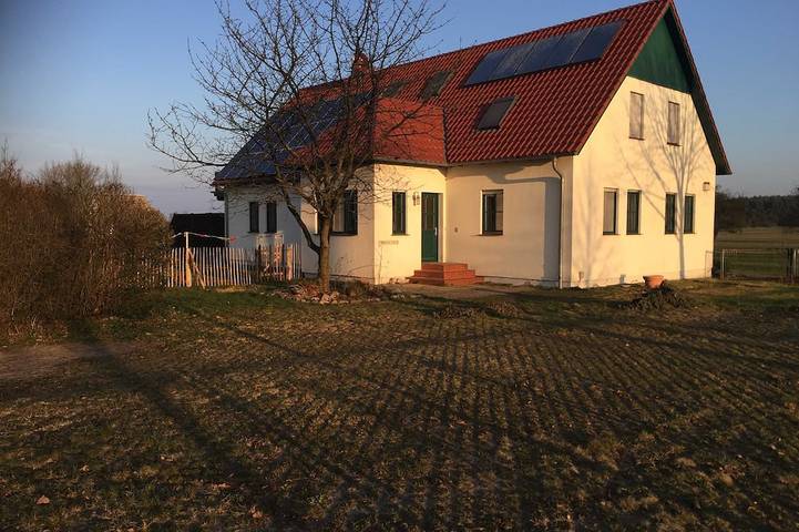 Ferienwohnung für 5 Personen, mit Terrasse und Garten in Penkow
