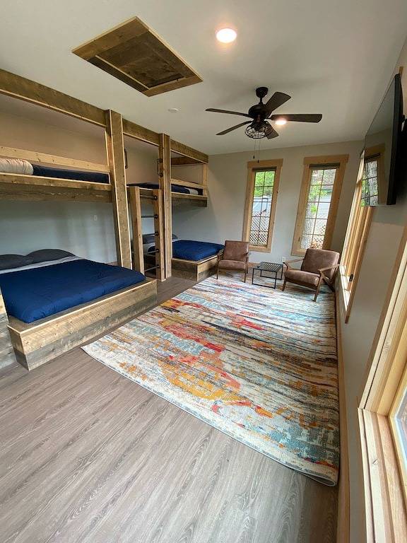 Escape to Birch Narrows Cottage on The Whitefish Chain/Includes Guest Cabin in Crosslake, Crow Wing County