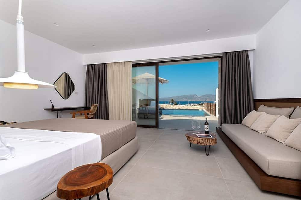 Ganze Wohnung, Elmyra Suite, Divine Sea Views, Private Pool, Furnished Terrace, Milos in Milos