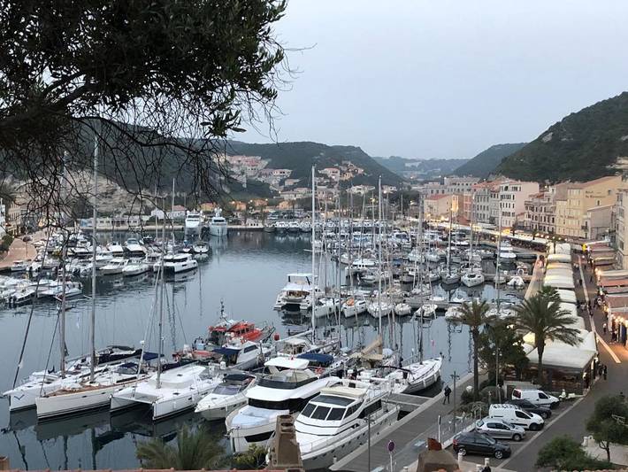 Gîte pour 4 personnes, avec vue dans Citadelle De Bonifacio