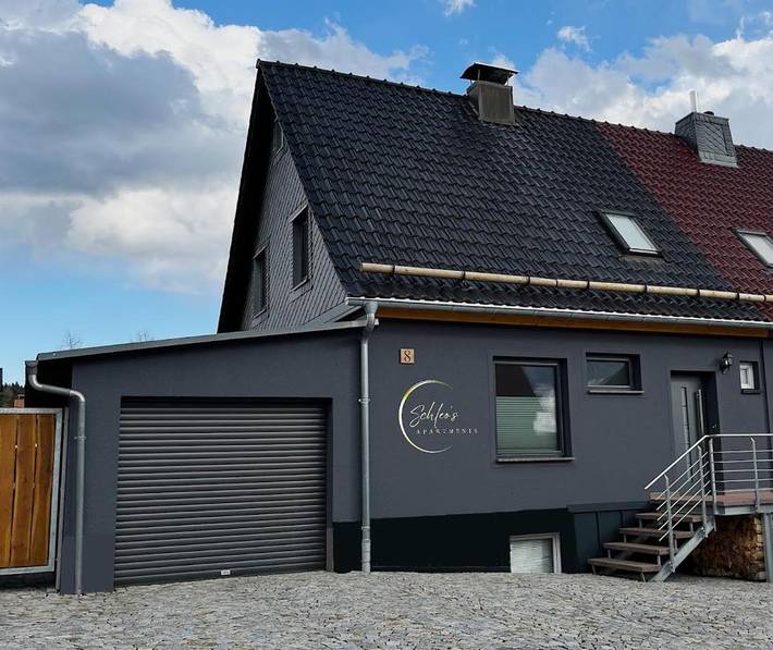 Ferienwohnung für 3 Personen, mit Terrasse in Zella-Mehlis