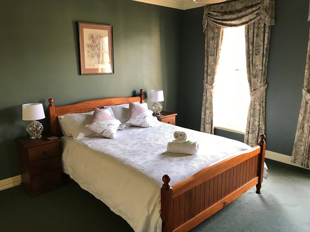 River Lodge, großes Haus am Hopkins River in Warrnambool, Great Ocean Road